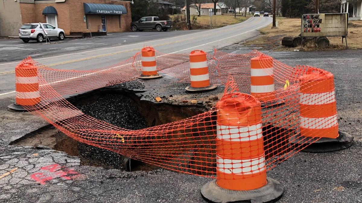 022121-mnh-news-sinkhole-p1