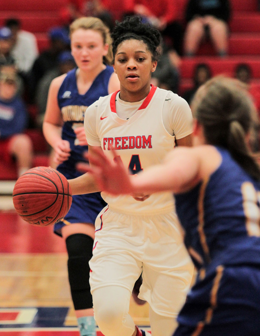 Freedom girls win 27th straight, move 1 win from regionals again