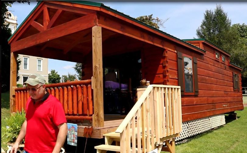 No small ‘feet’ Latest Headlines