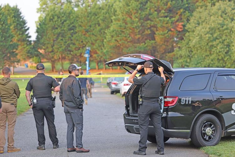 060125-hdr-news-massshooting-p2.jpg