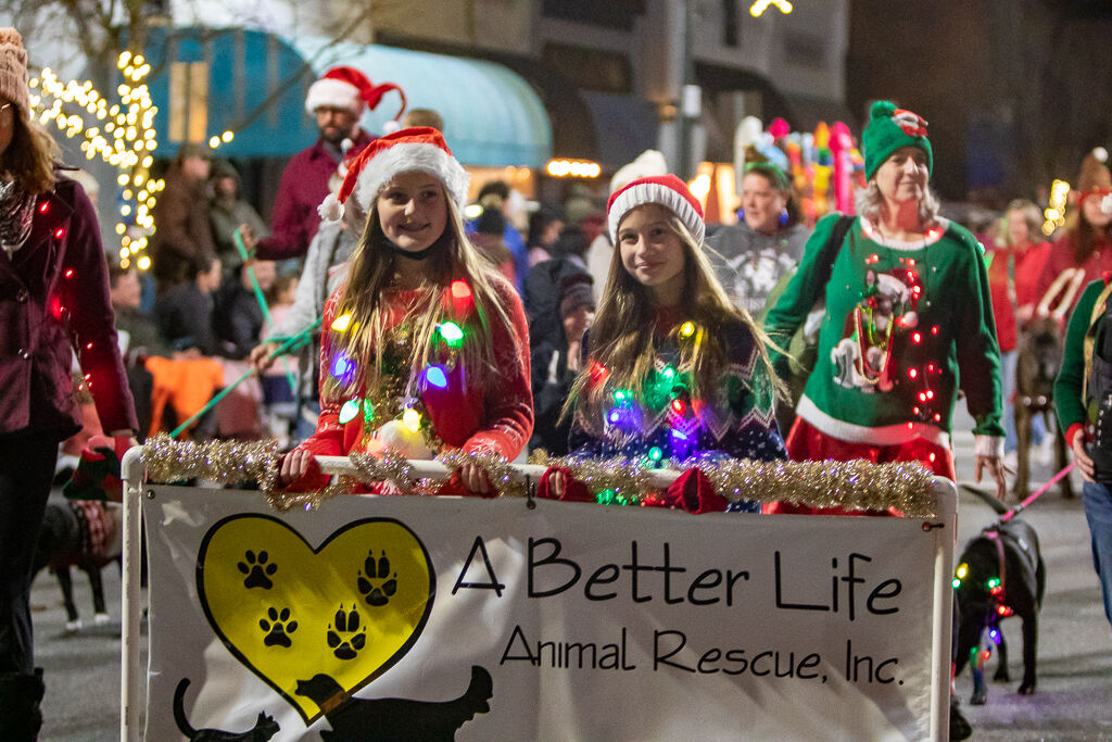 Hometown Christmas Parade 2022 East Greenville Gallery: Morganton Christmas Parade - Part 1 | Local News | Morganton.com