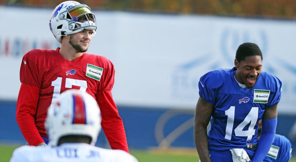 Top photos from Buffalo Bills' 'Red & Blue' open practice