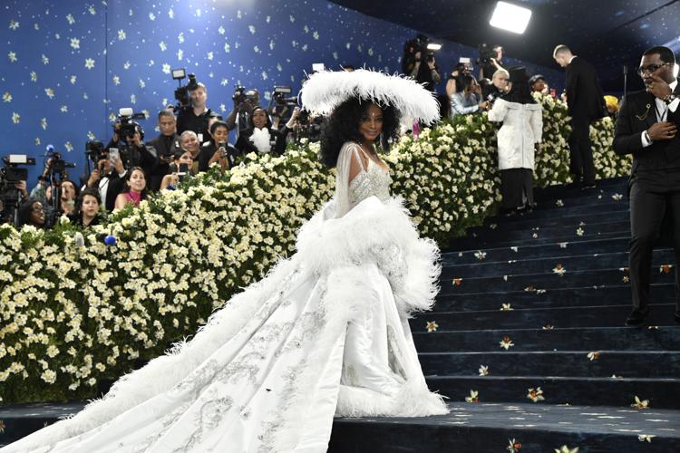 APTOPIX 2025 MET Museum Costume Institute Benefit Gala
