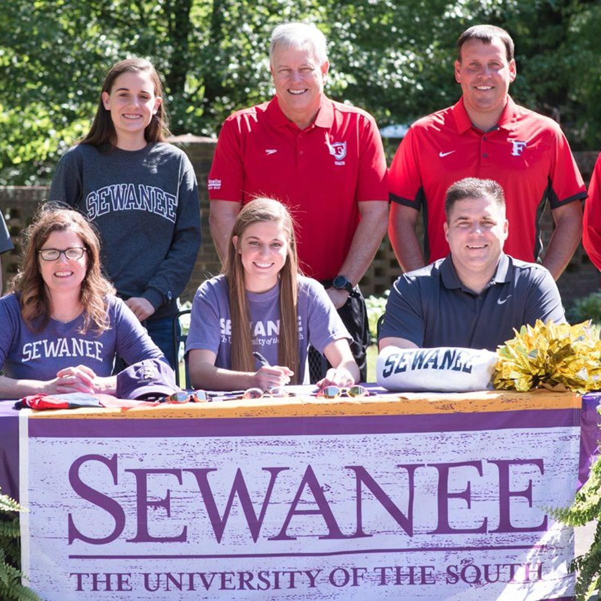 FHS' Riley Carswell headed to Sewanee for swimming | Sports News | morganton.com