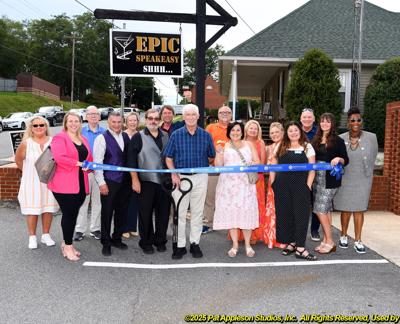 BurkeChamber 029 Ribbon Cutting Epic Speakeasy, ֱ, NC 08-01-25.xmp