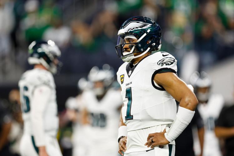 Eagles Chargers Football