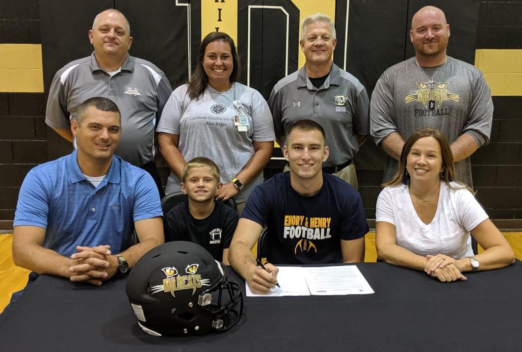 Draughn Grad Mckinney Inks With Emory And Henry Football Sports