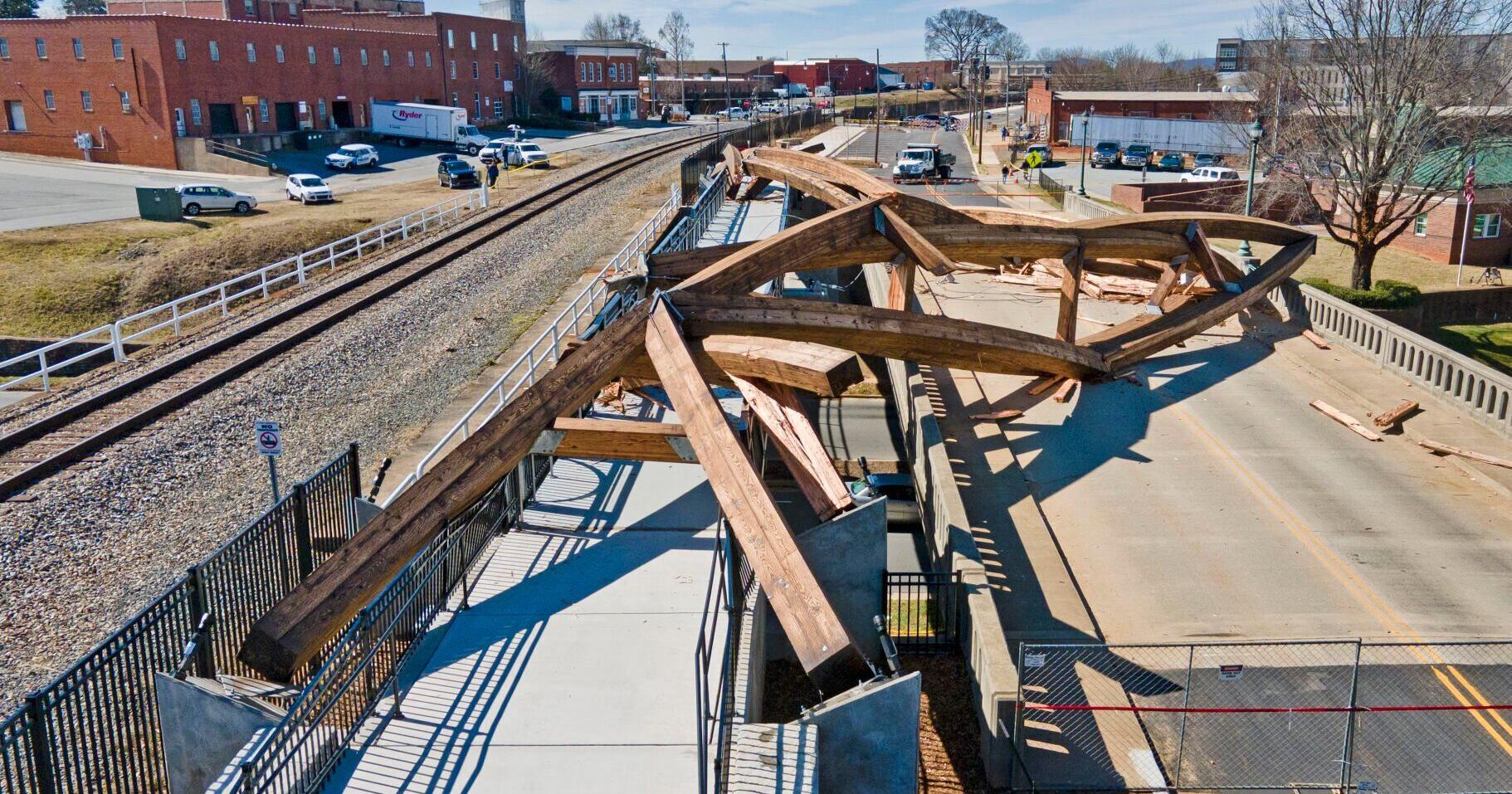 Hickory will receive $1.3 million in settlement over arches - Vimarsana News