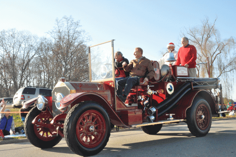J.Iverson Riddle Developmental Center Christmas Parade News
