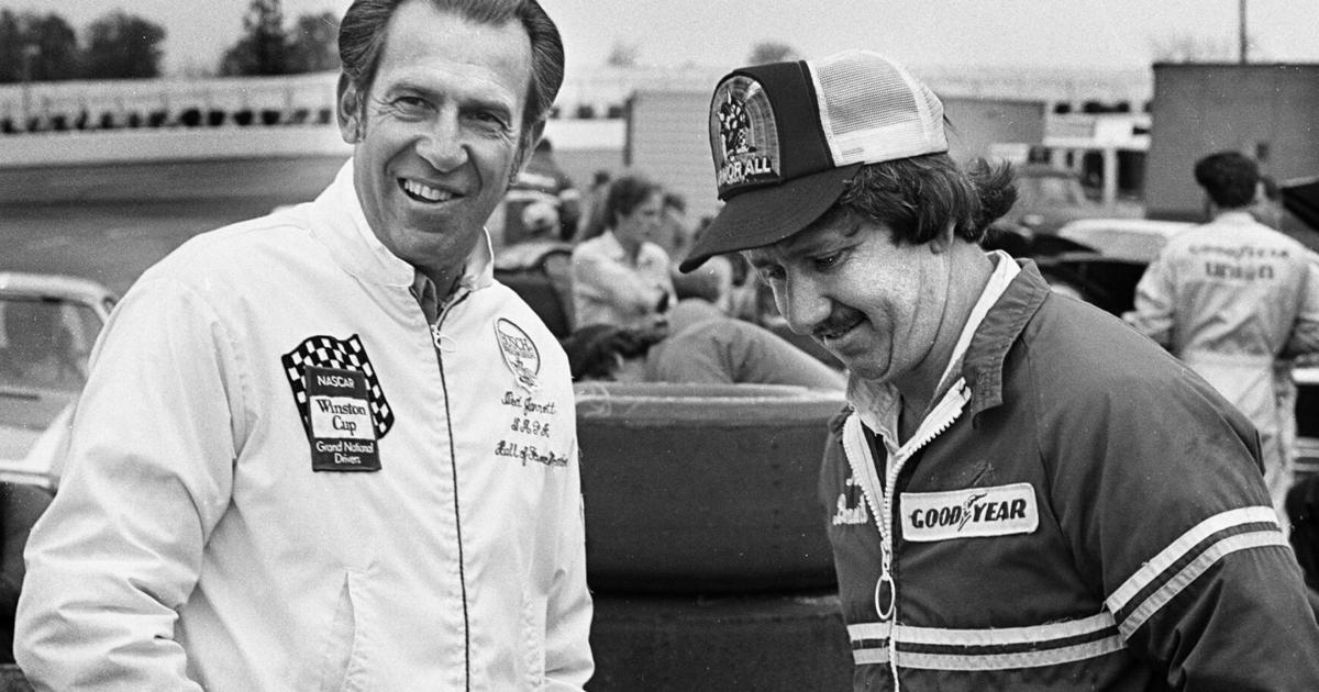Hickory racing legend Ned Jarrett dies at home in Newton on Thursday