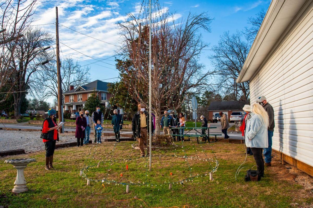 Glen Alpine Woman's Club Memorial Tree to be lit