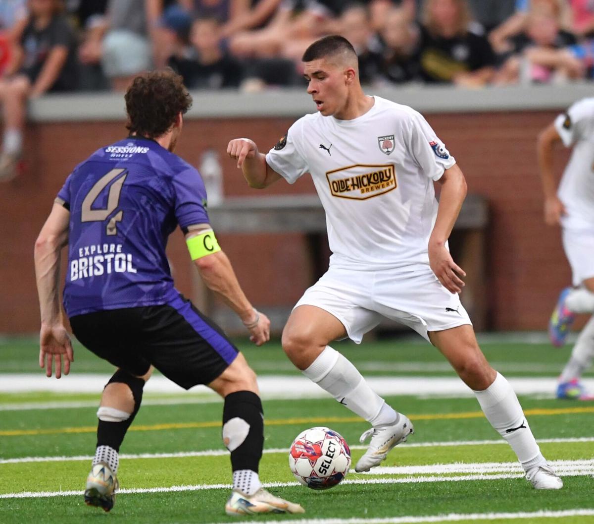 51625-bristol-@-hickory-5.jpg