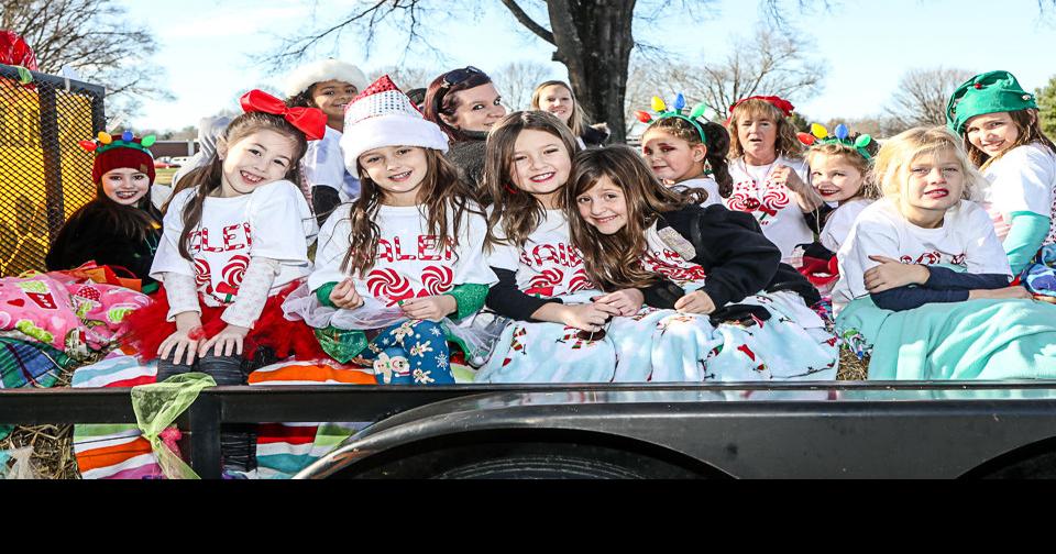 GALLERY J. Iverson Riddle Christmas Parade