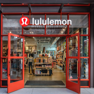 Leg warmers to Lululemon: How workout outfits have changed over the years