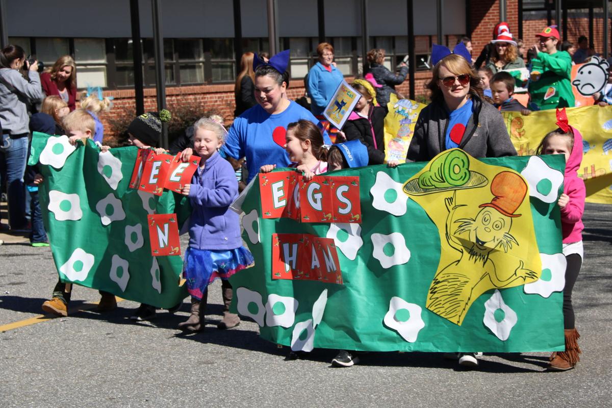 GALLERY Dr. Seuss Parade at Hildebrand Elementary School