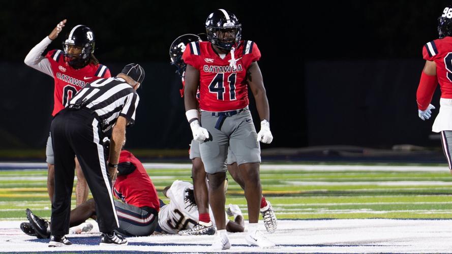 Football Defends Home Turf Against Rival Wingate, 35-24