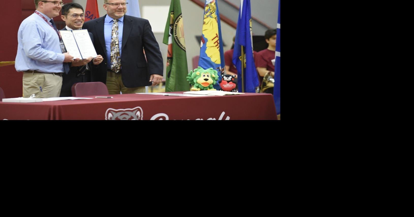 Helena High celebrates Japanese sister school with visit from Kumamoto principal