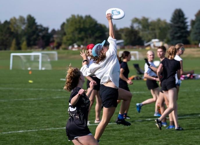 Women’s ultimate frisbee club aims to conquer regionals Sports