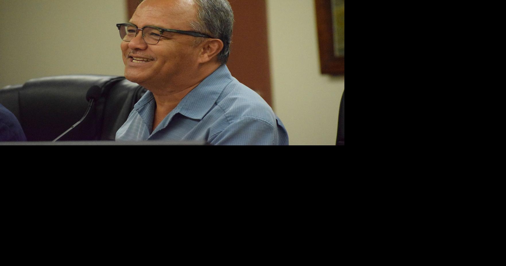 Paul Manglona joins Senate leadership