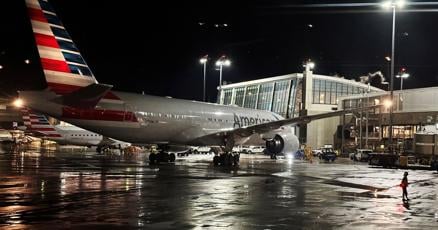 American Airlines pilots approve new contract that boosts compensation by more than 46 American Airlines pilots approve new contract that boosts compensation by more than 46