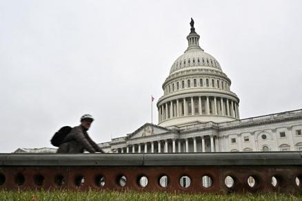 Biden McCarthy divided over debt ceiling but talks continue Biden McCarthy divided over debt ceiling but talks continue