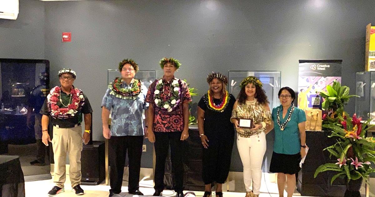 15 local artists receive historic awards