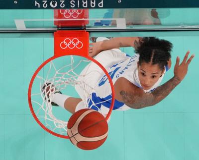Basketball - Women's Gold Medal Game - France vs United States