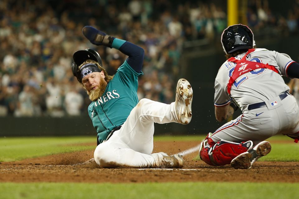 Diaz, Hampson homers lift Rockies past Diamondbacks 5-2