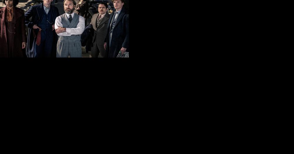 Review: Potter prequels peter out in 'Dumbledore' | Lifestyle - Vimarsana News
