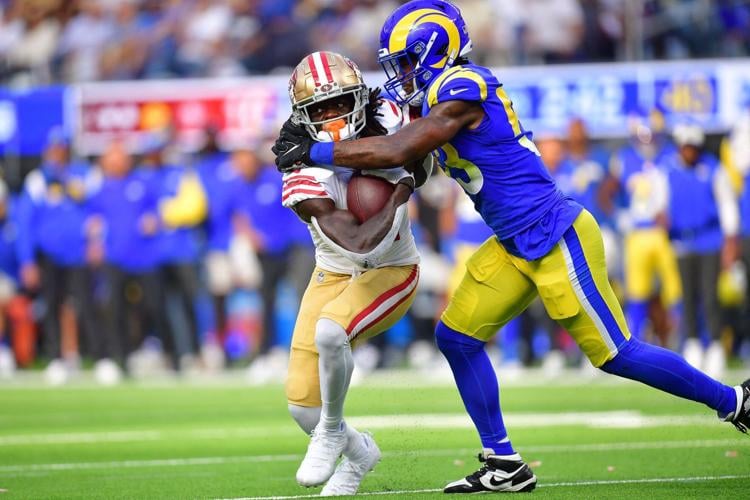 Safety (33) Nick Scott of the Los Angeles Rams against the San Francisco  49ers in an