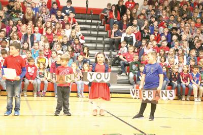WCPS students honor veterans
