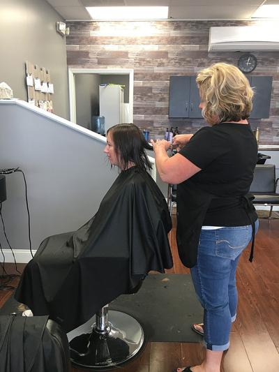 Salon 905 Provides Trendy Cuts Throughout Year Business