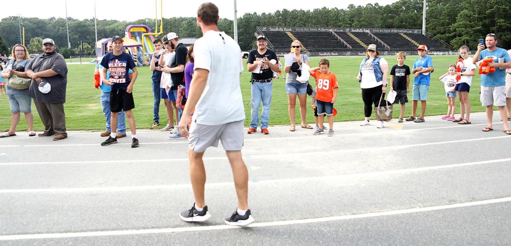 Socastee High unveils monument in honor of Hunter Renfrow