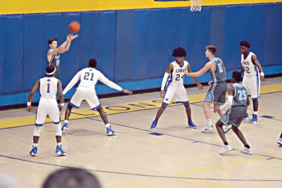 Loris Lions To Host Lake City Panthers Friday Basketball