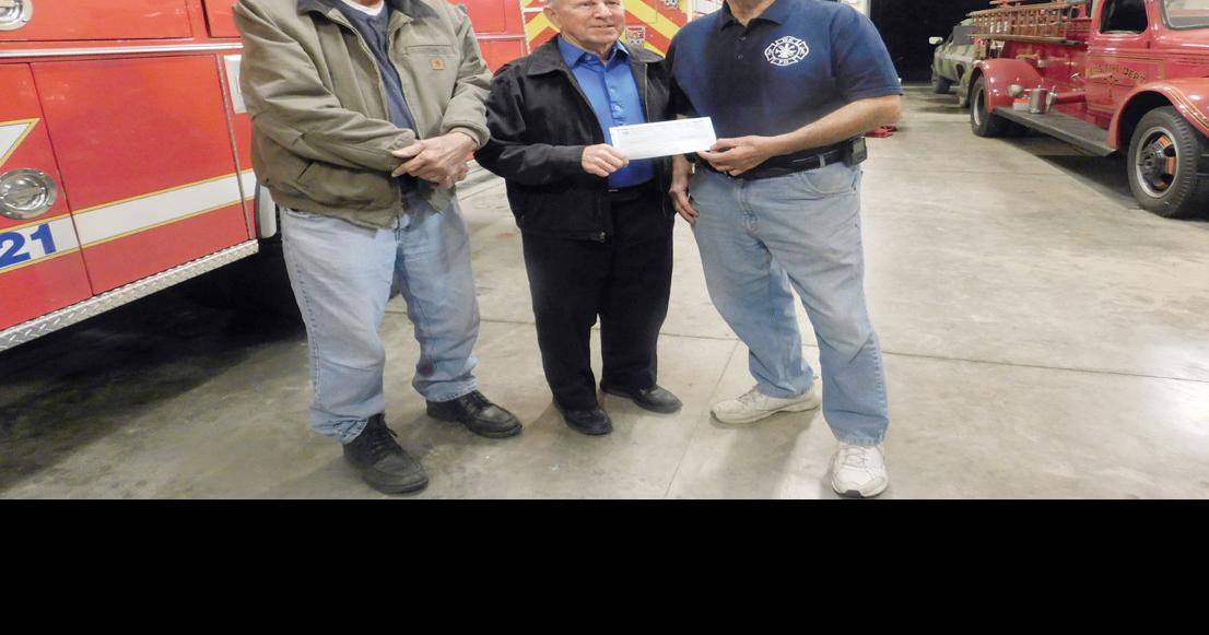 County presents 10,000 to Loris Fire Dept. Loris