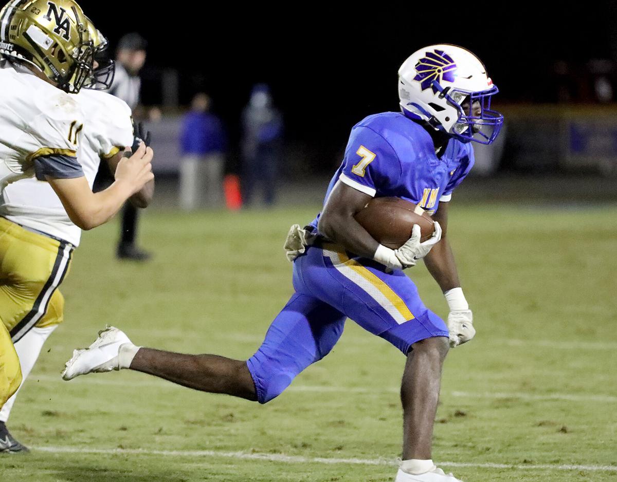 1120 NMB football_JM19.JPG