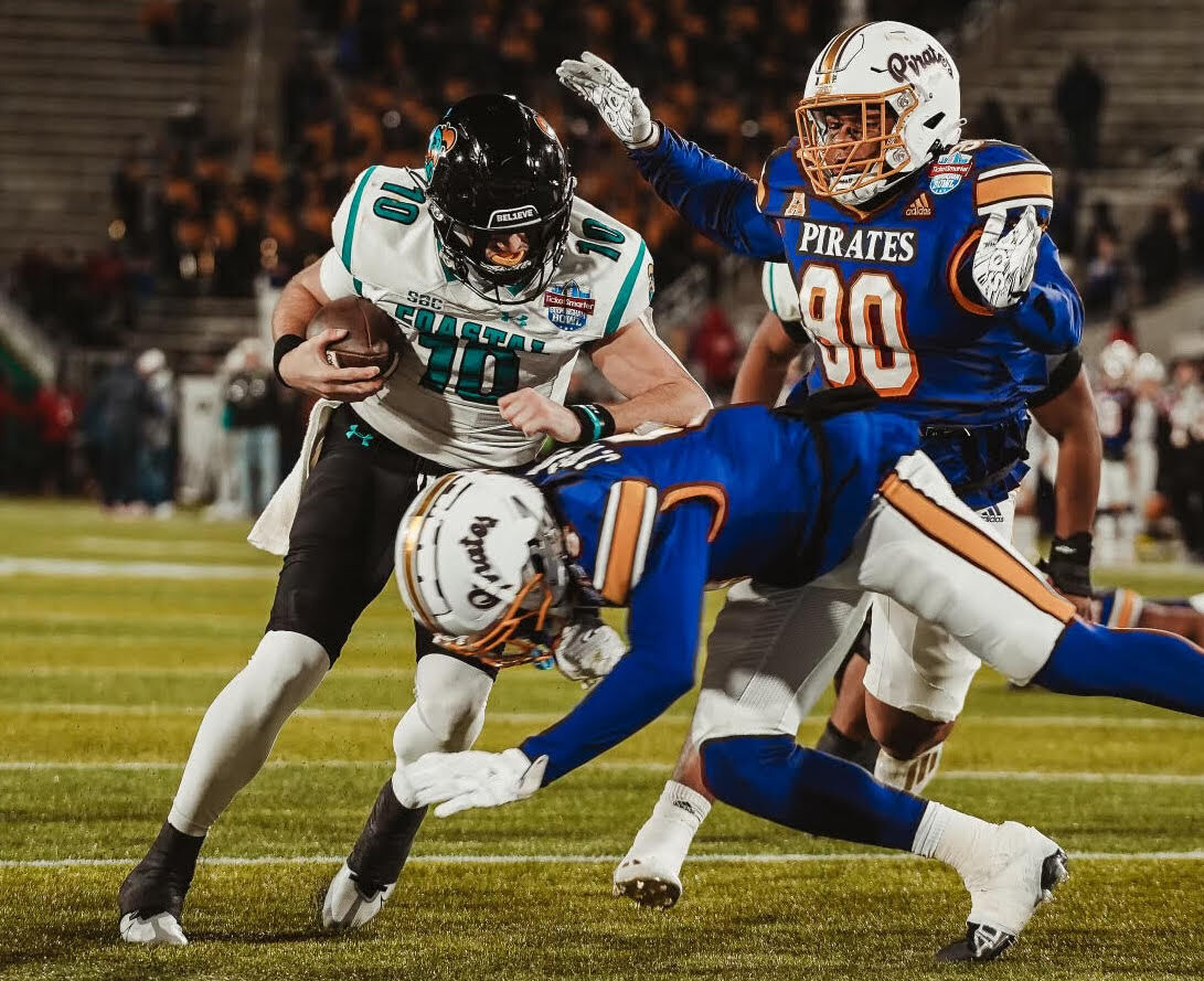 Coastal Carolina QB Grayson McCall announces he's returning for final  season - The Athletic