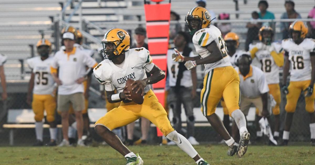 Ashley Ridge tops Conway | Football | myhorrynews.com