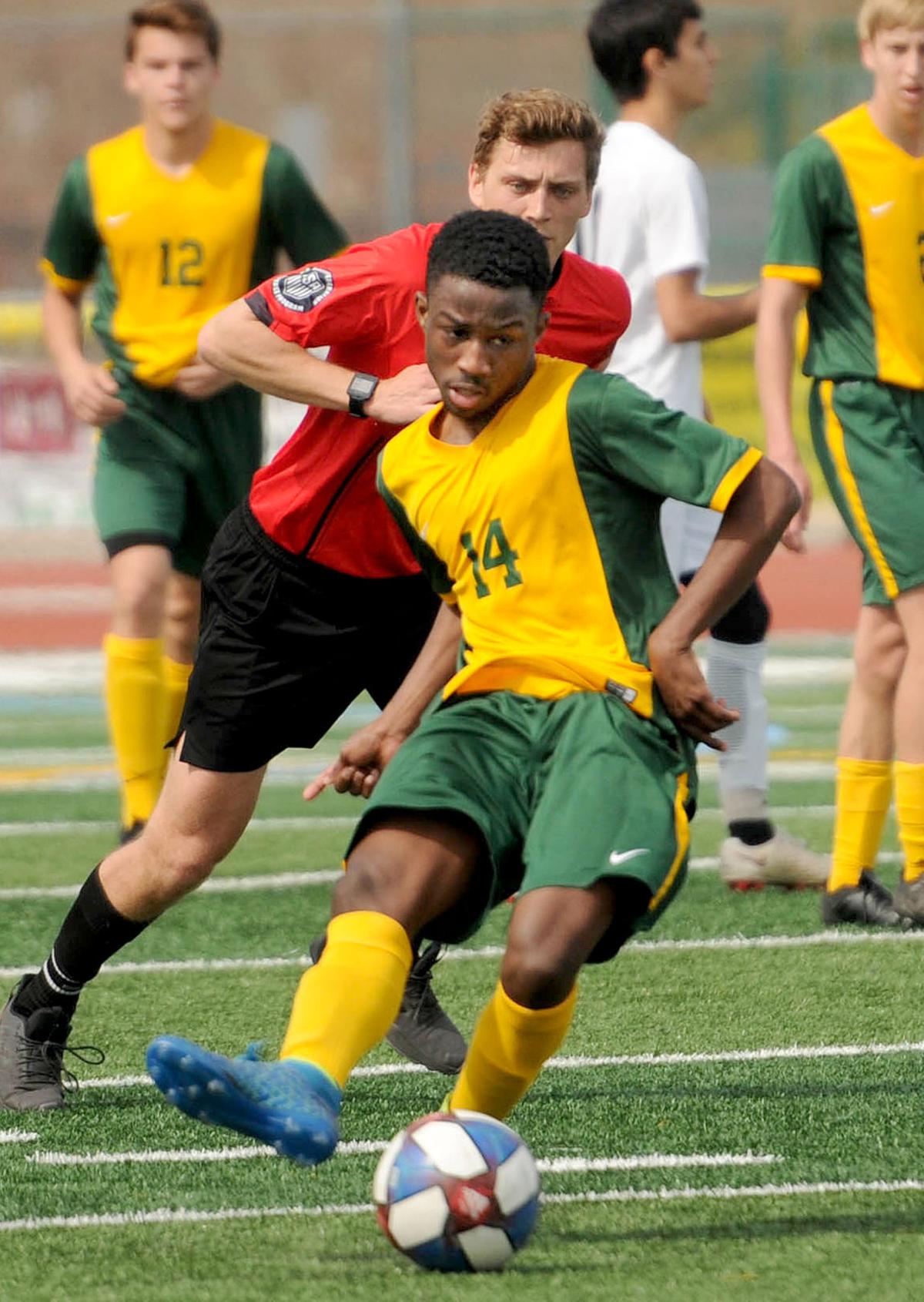 Myrtle Beach Girls Boys Highlight Defense In Soccer At The Beach
