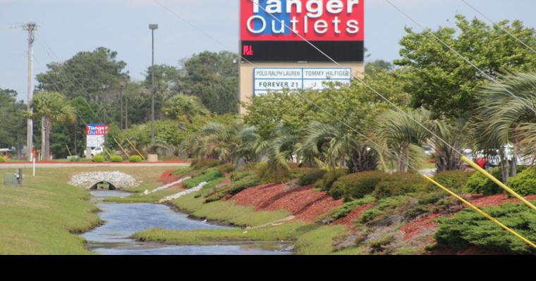 Tanger Outlets in Myrtle Beach extends hours for final shopping