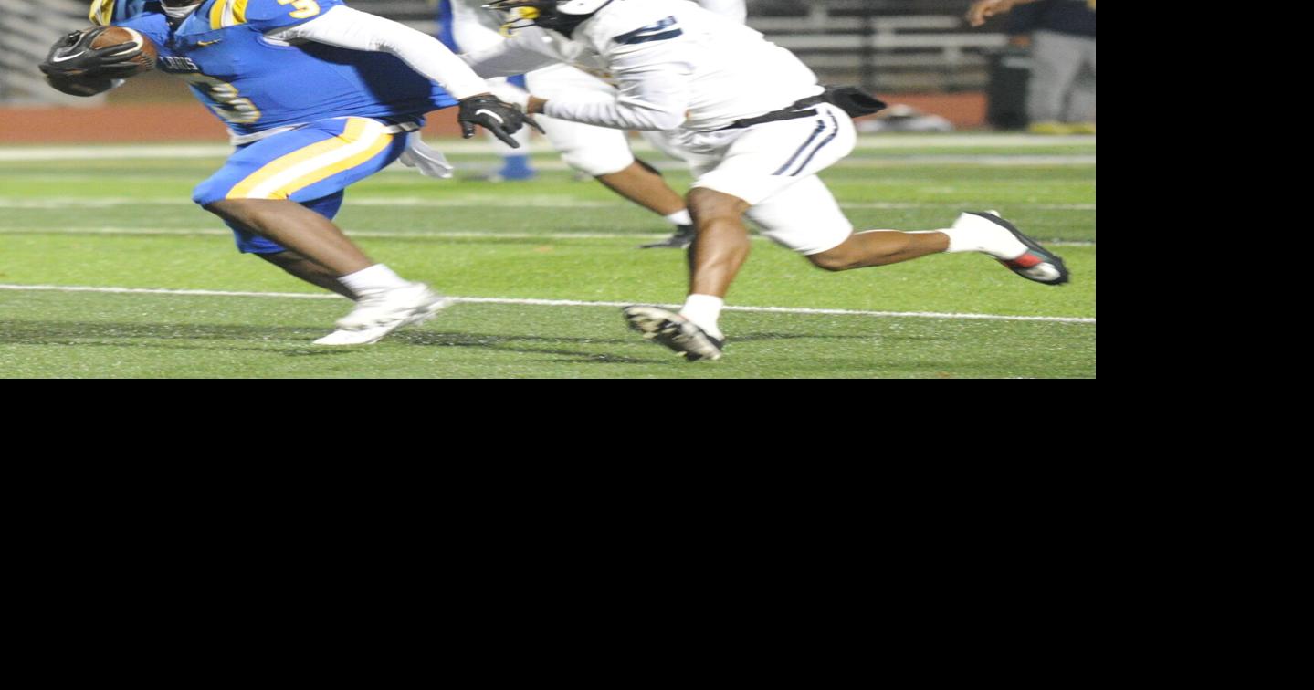 Loris football defeats Keenan in third-round playoff game | Sports ...