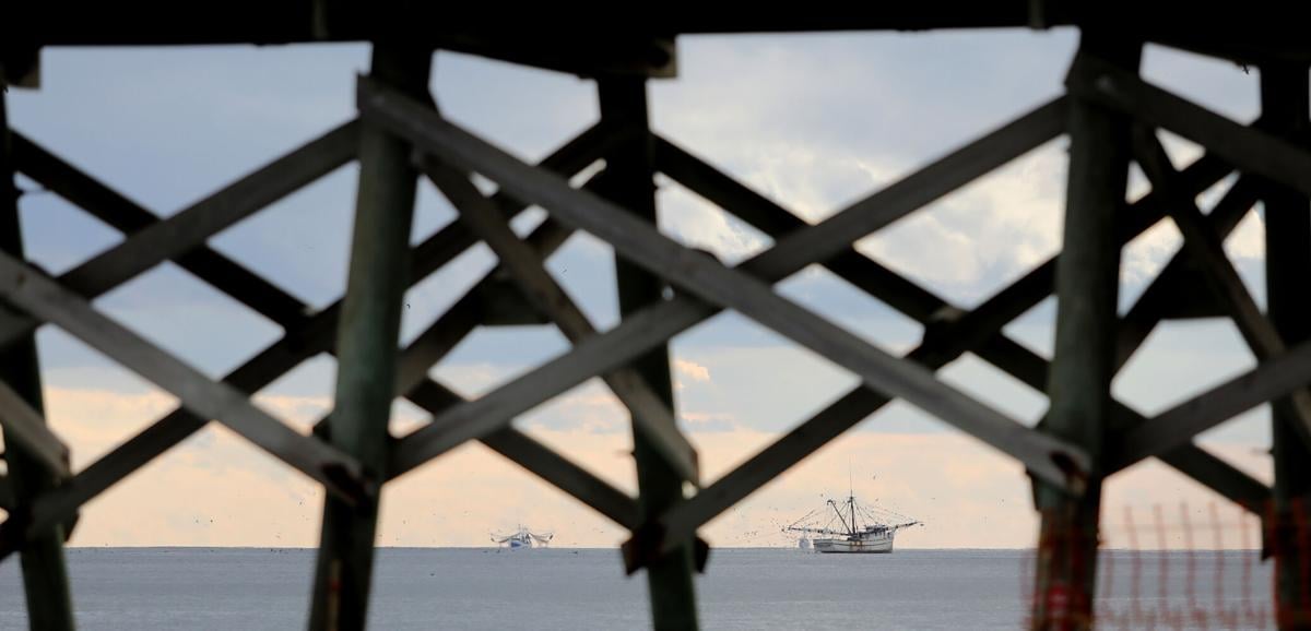 1207 surfside pier_JM04.JPG