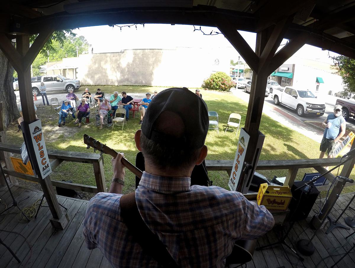 430 loris barber shop_JM01.JPG