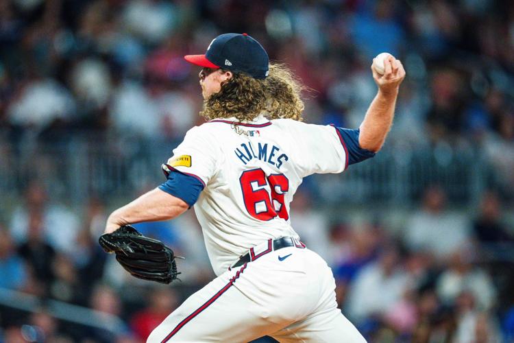 Atlanta Braves pitcher Holmes talks career in MLB | Sports 