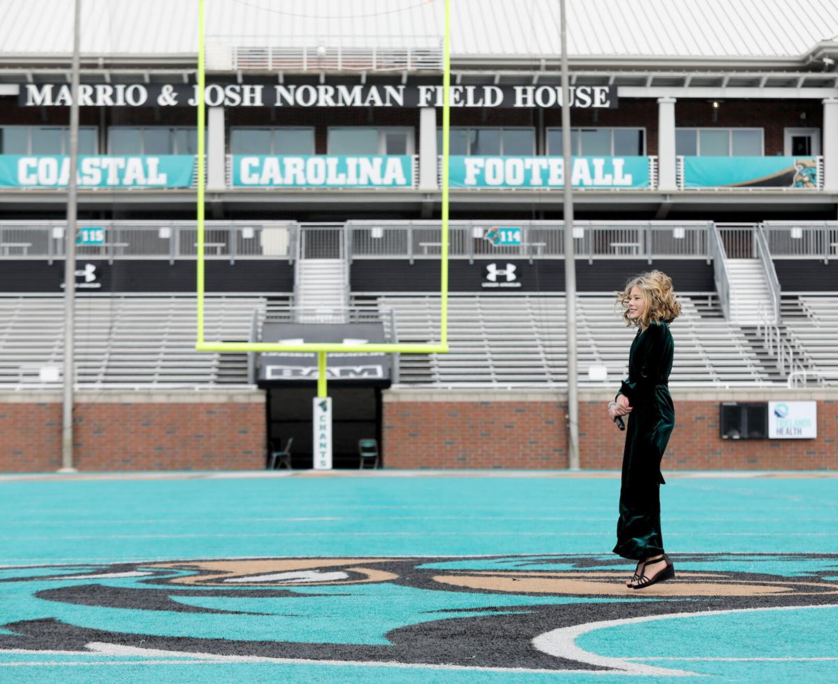1215 MB Bowl anthem_JM06.JPG