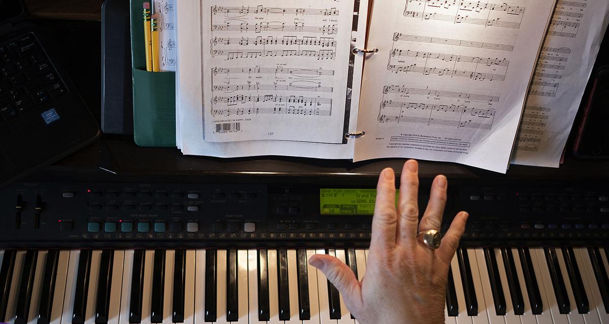 320 chorus_JM12.JPG