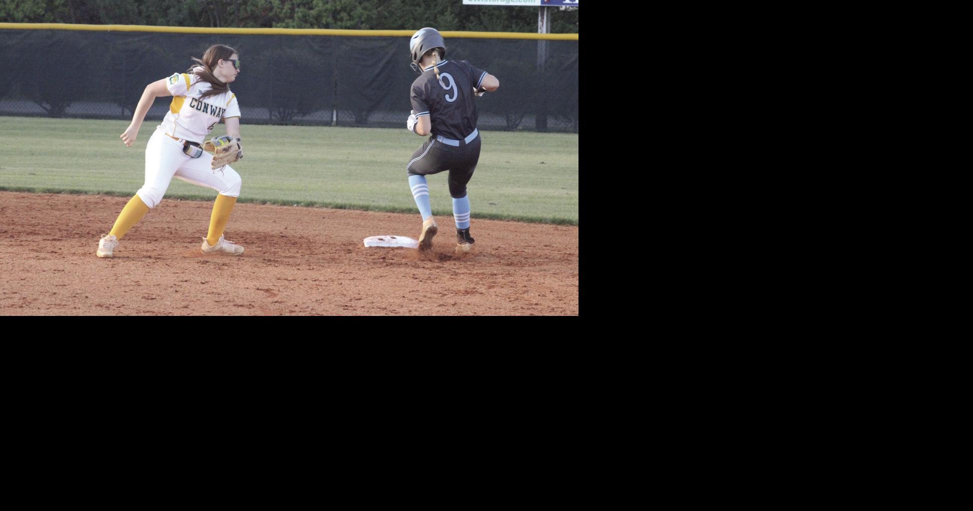 St. James thumps Conway in region showdown Softball