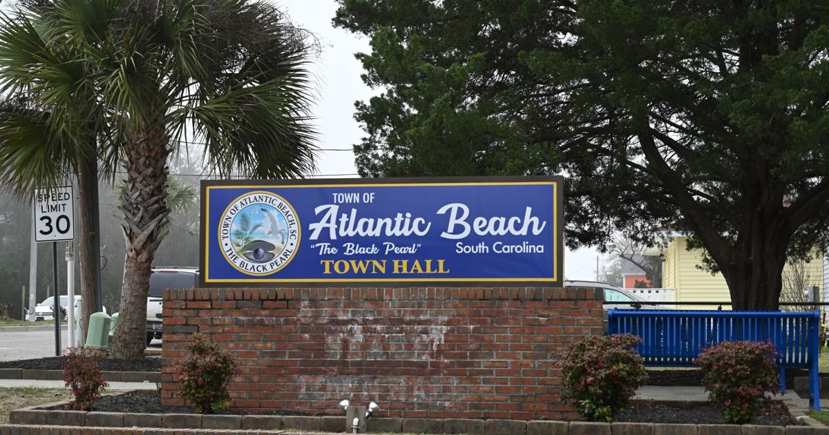Atlantic Beach police chief search seemingly down to two finalists