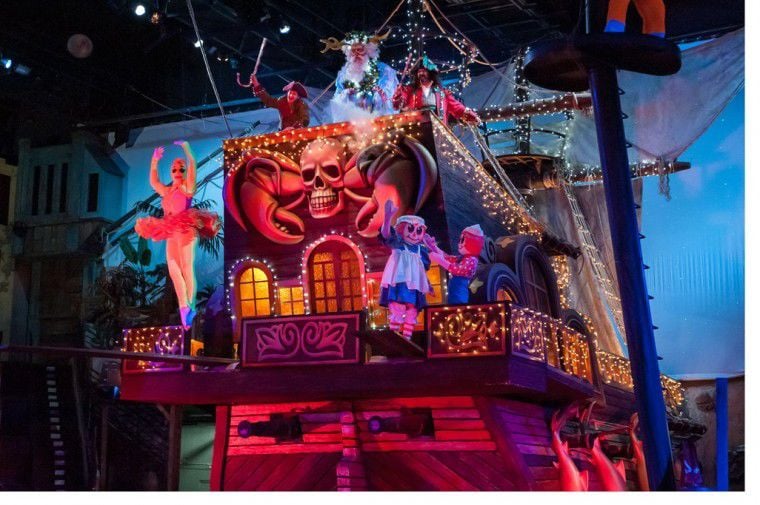 Pirates Voyage Dinner Show - Myrtle Beach, SC & Pigeon Forge, TN