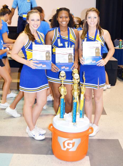 Loris High Varsity And Junior Varsity Cheerleaders Win Awards Loris Myhorrynews Com